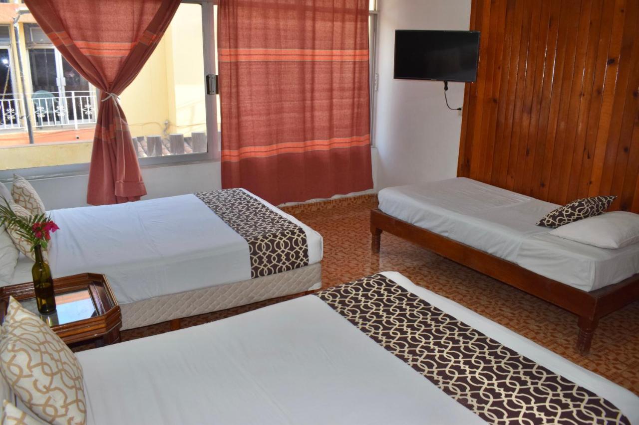 Hotel Casa Arena Zihuatanejo Kültér fotó