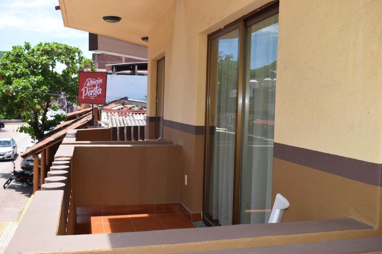 Hotel Casa Arena Zihuatanejo Kültér fotó