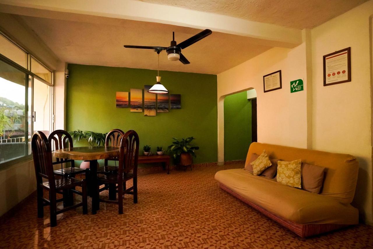 Hotel Casa Arena Zihuatanejo Kültér fotó